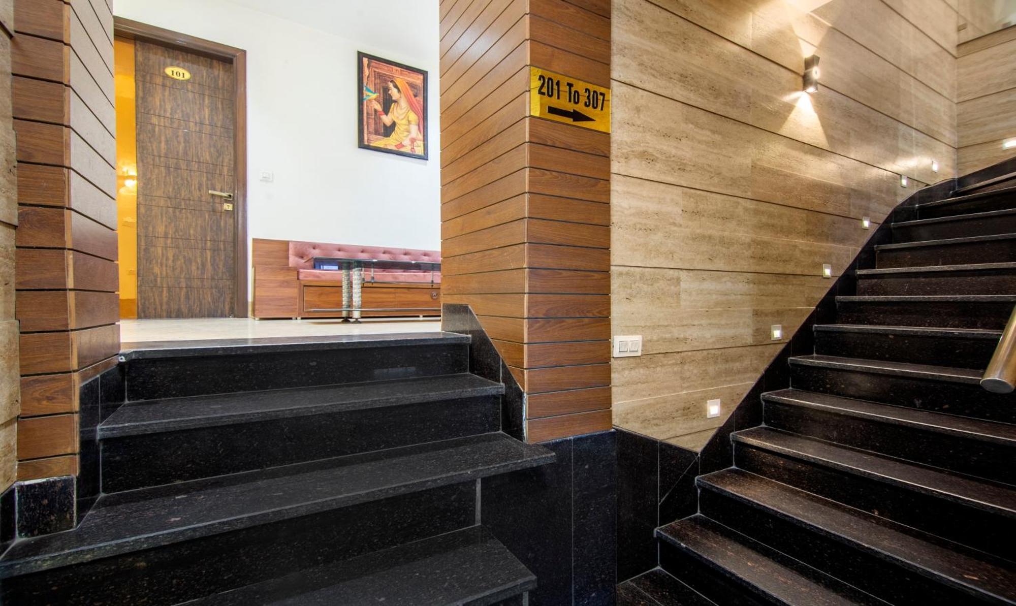 Itsy Hotels Sehdev Residency, Near Golden Temple Amritsar Extérieur photo